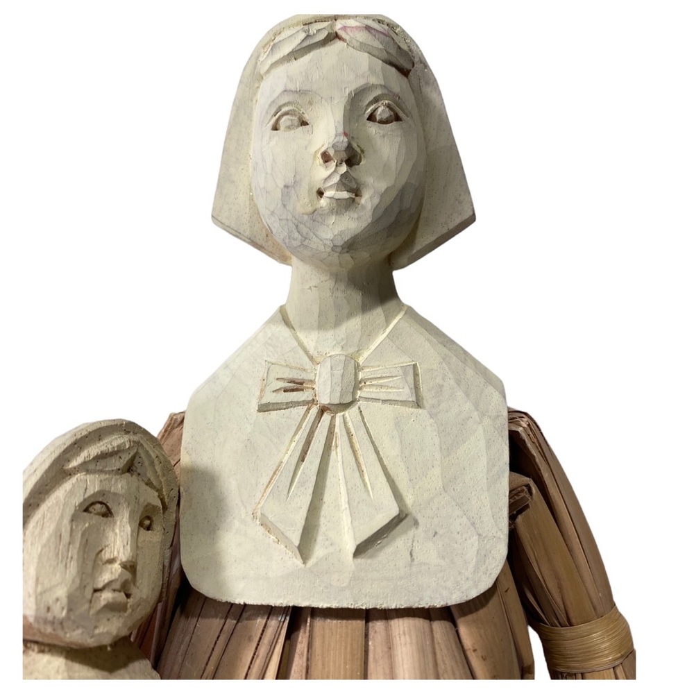 Vintage Cornhusk & Carved Wood 17” Male & 16” Female Pilgrim Figures - Picture 3 of 14
